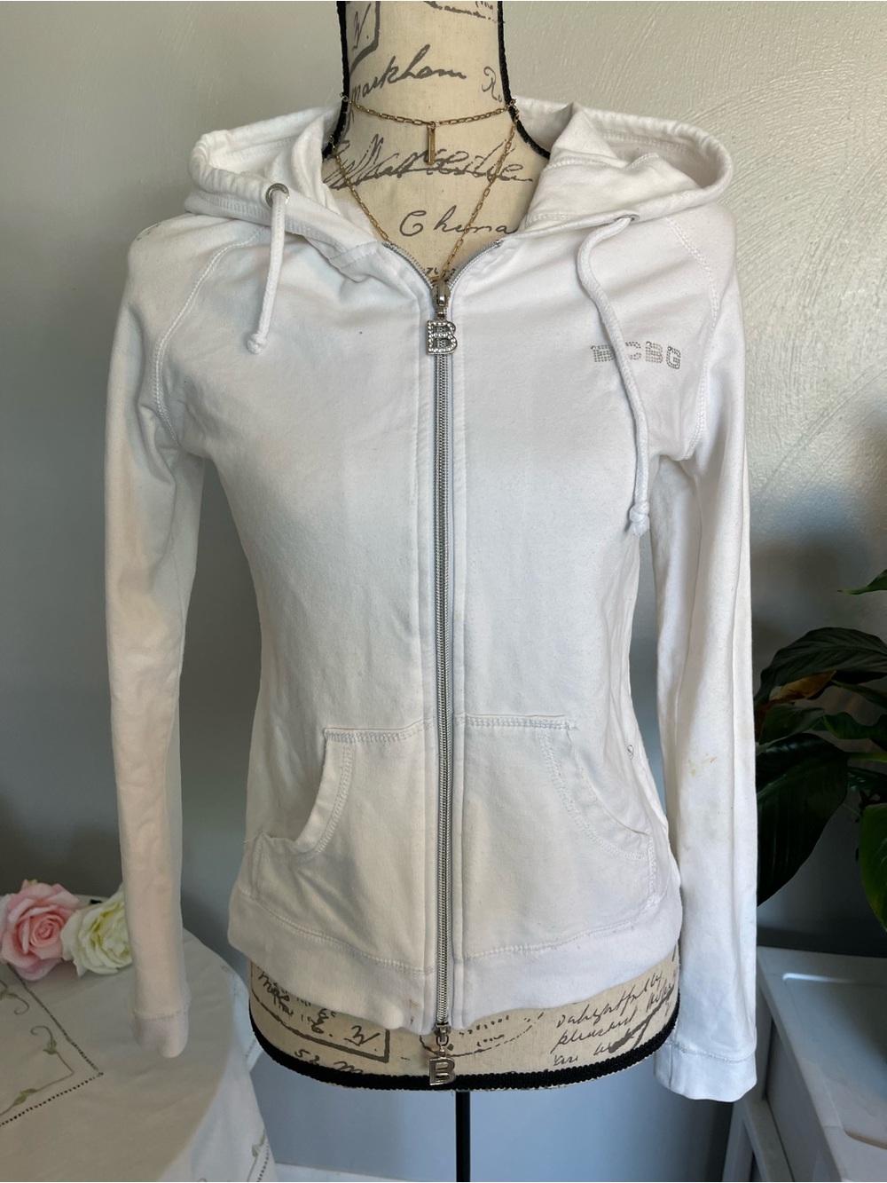 BCBG Max Azria White Rhinestone Zip Hoodie Jacket Women’s M Y2K Glam